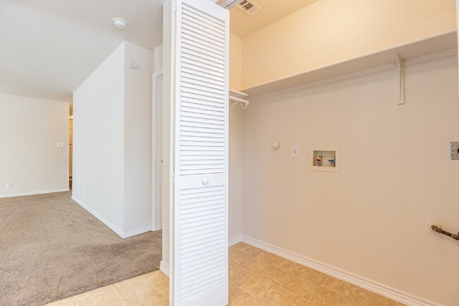 Building Photo - 5507 Christina Path