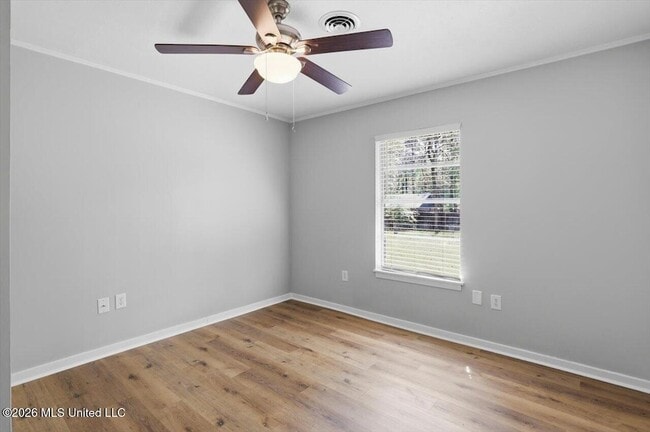 Building Photo - 104 Park Trail