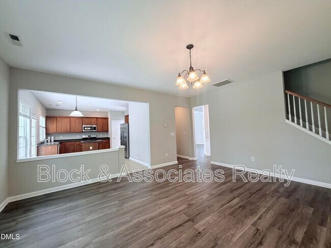 Building Photo - 2101 Addenbrock Dr