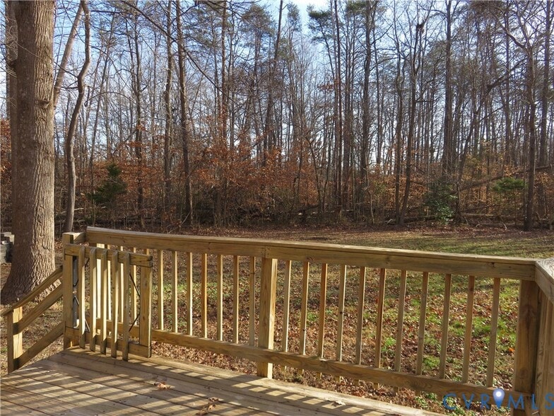 Building Photo - 4261 Old Buckingham Rd