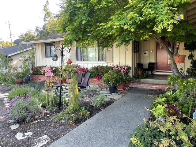 Building Photo - 678 Emerald Hill Rd