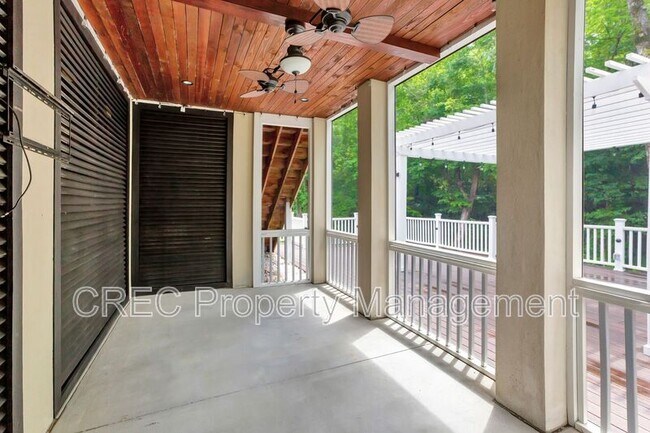 Building Photo - 258 Silver Cypress Cir