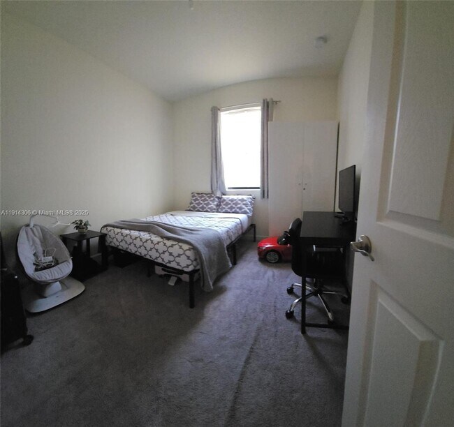 Building Photo - 3387 W 106th Terrace