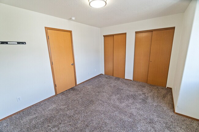 Building Photo - 2814 N 14th Pl