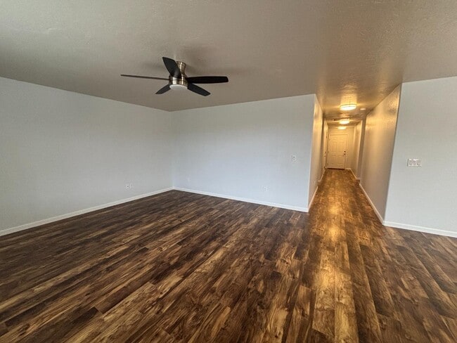 Building Photo - 16581 Berkley Ave