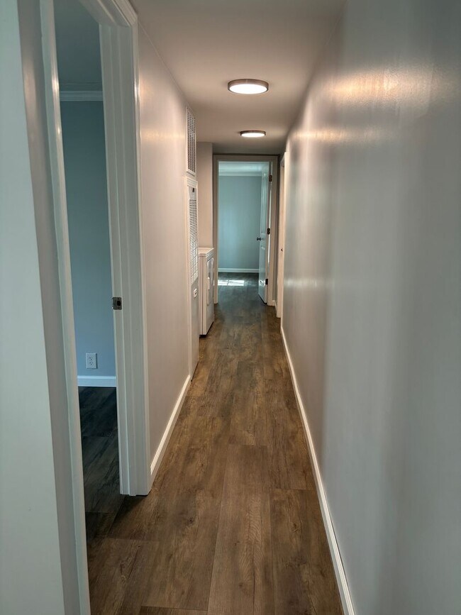 Building Photo - 2 BED, 1 BATH MOBILE HOME IN RANDLEMAN