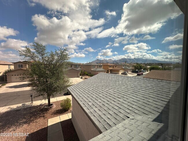 Building Photo - 1077 W Sea Star Dr