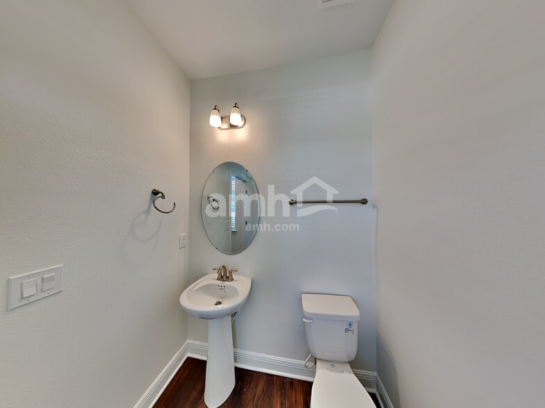 Building Photo - 2757 Ponds Trl