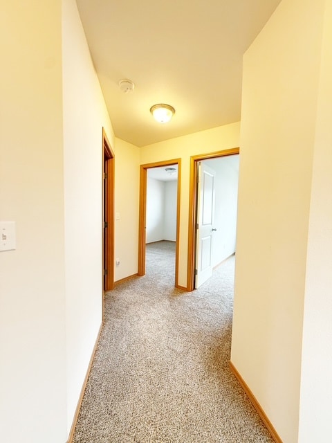 Building Photo - 317 NE Miramar Cir