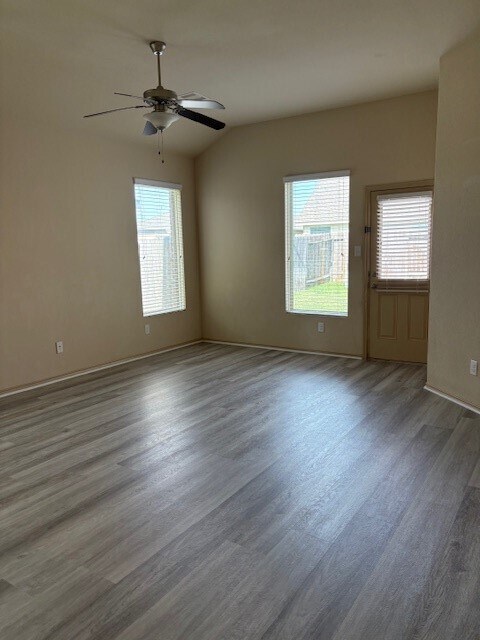 Building Photo - 5210 Victoria Lndg Trl