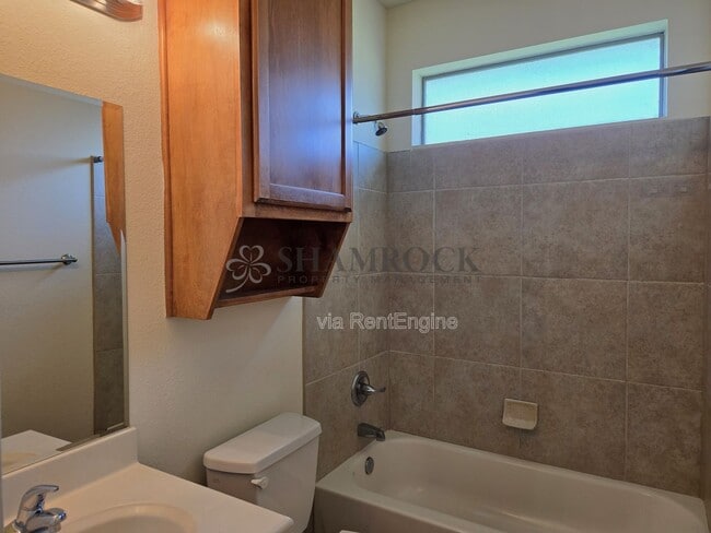 Building Photo - 3068 Clydesdale Way