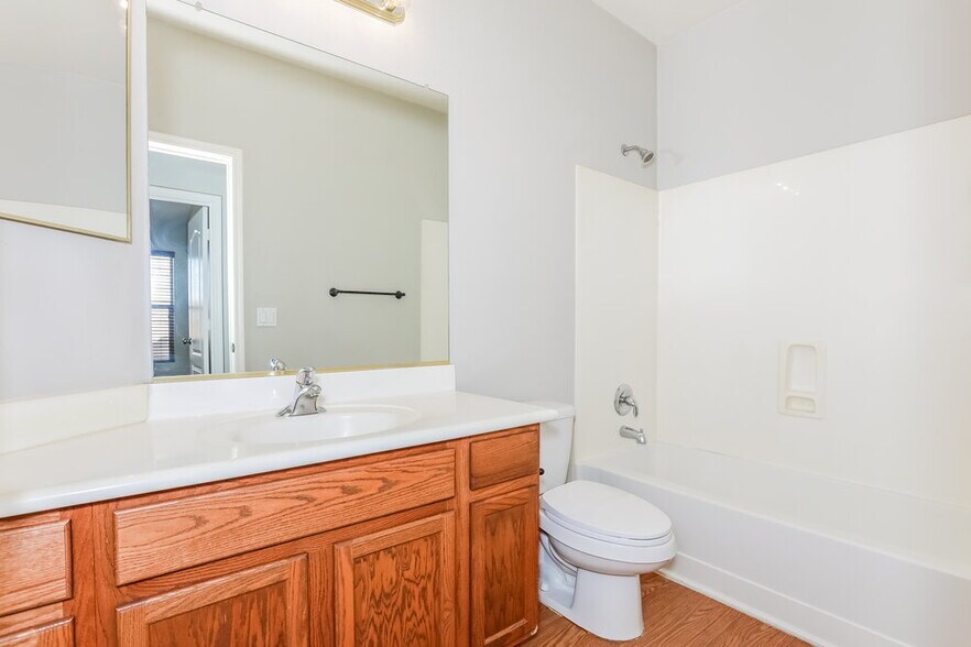 Building Photo - 38141 N Rusty Ln