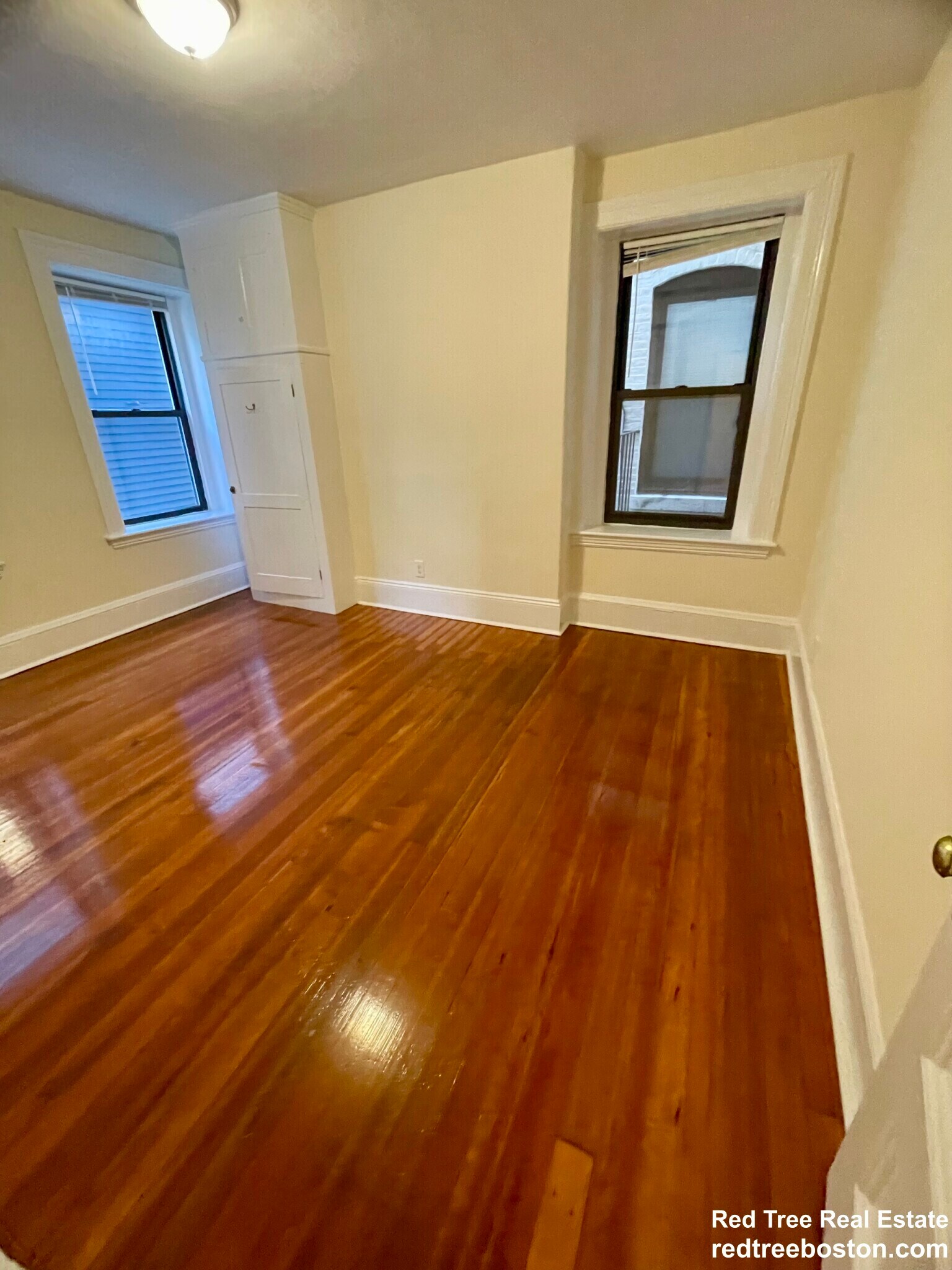 Building Photo - 885 Massachusetts Ave