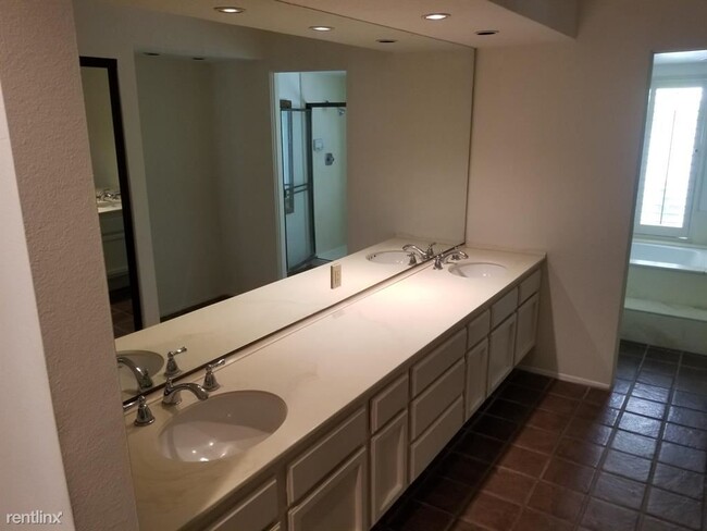 Building Photo - 2 br, 2 bath House - 2873 N Andalucia Ct