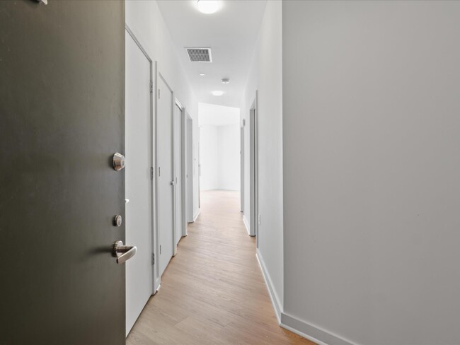 Building Photo - 1414 Belmont St NW