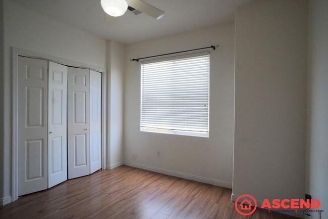 Building Photo - Dreamy Home in Rosedale Area With MIL Suite!