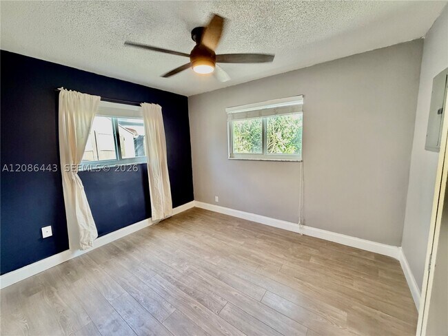Building Photo - 2702 NW 53rd St
