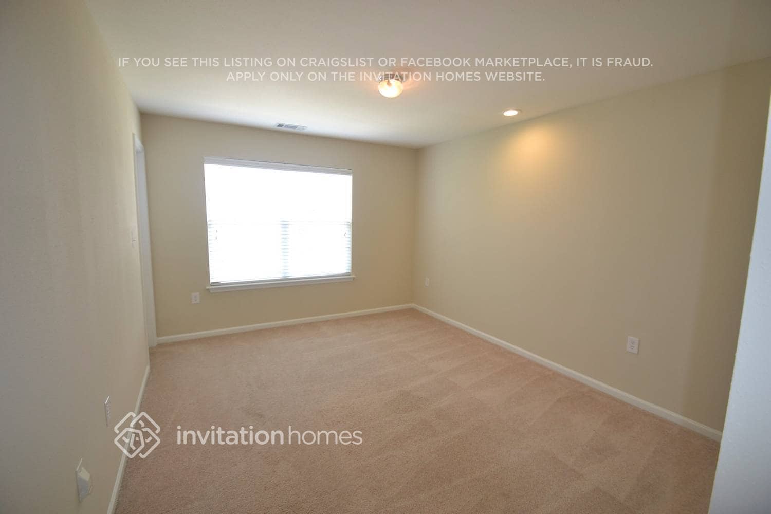 Building Photo - 3923 Damask Drive