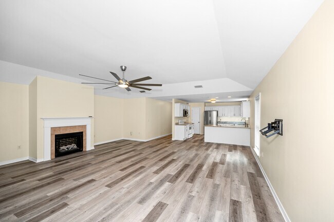 Building Photo - 25930 Overton Dr