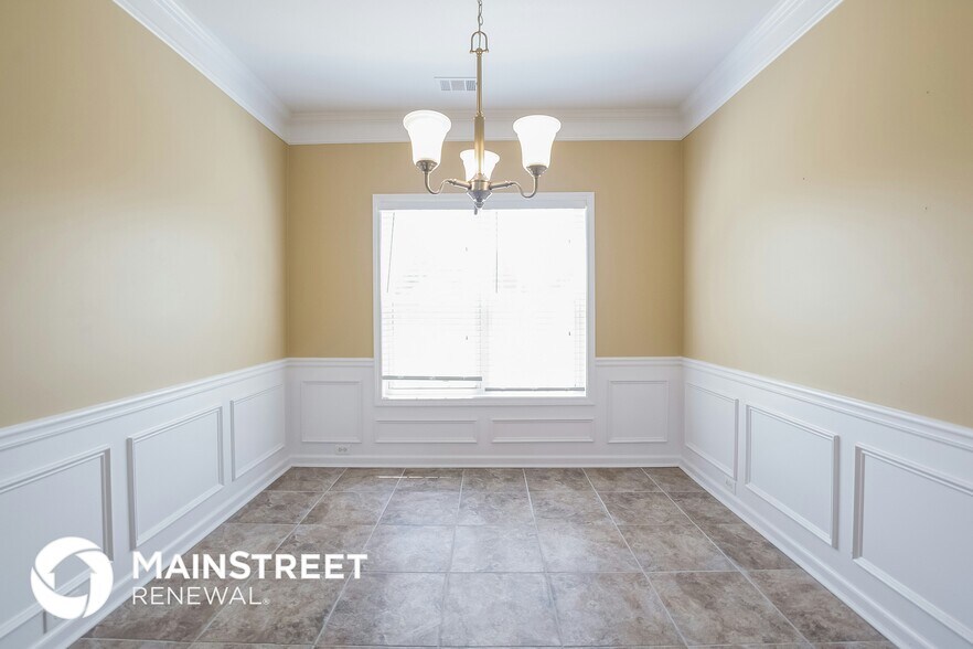 Building Photo - 7517 Cole Ln