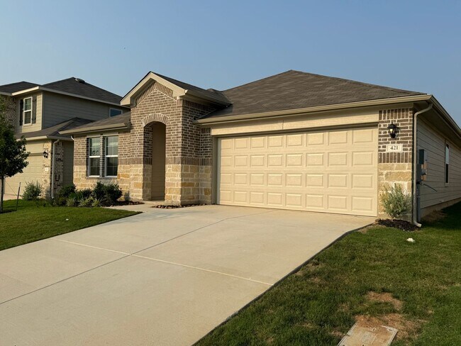 Building Photo - 4 BR + OFFICE / 3 BA in Seguin - 2042 SF One-Story Home - Arroyo Ranch!