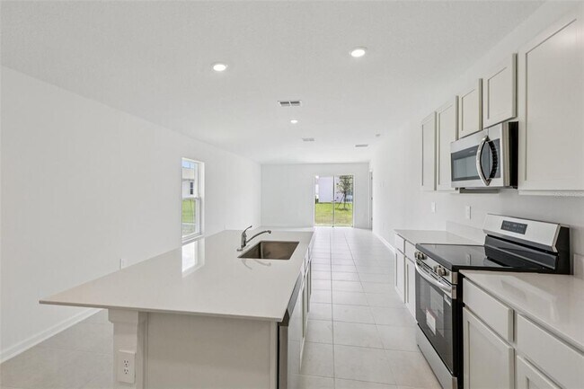 Building Photo - 3027 TOTEM Rd