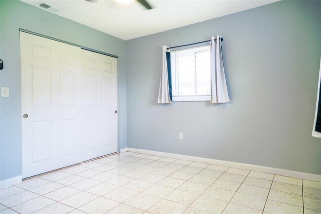 Building Photo - 3139 Iverson St