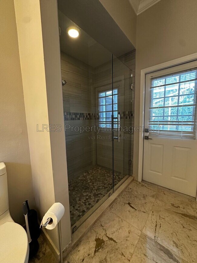 Building Photo - 1800 Bardmoor Hill Cir