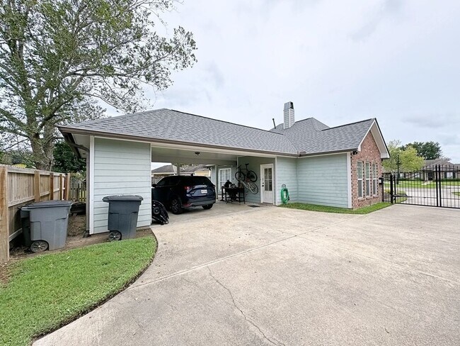 Building Photo - 10473 E Springwind Ct