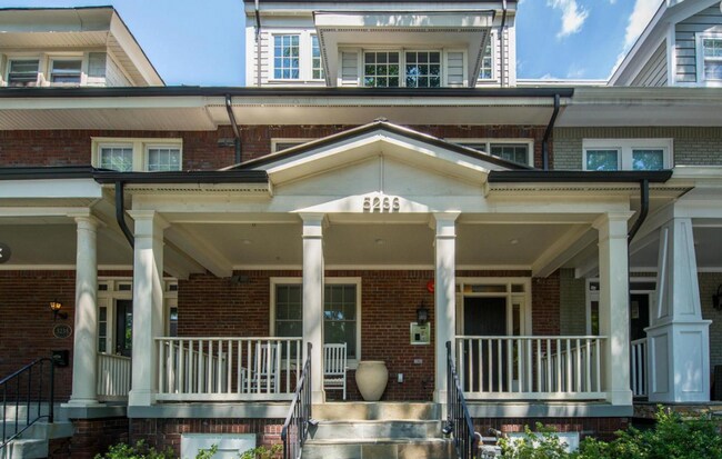 Primary Photo - Chevy Chase Area One Bed, One Bath Condo R...