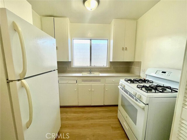 Building Photo - 143 Avenida Del Mar