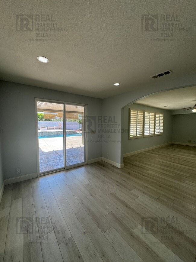 Building Photo - Murrieta Luxury Estate with Resort Pool, Designer Kitchen & Entertainer’s Backyard Retreat