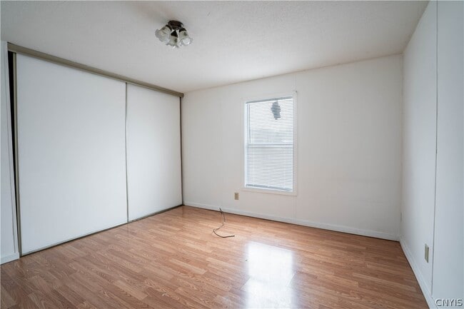 Building Photo - 108 Mountain View Ln