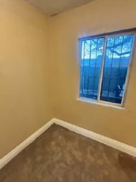 Building Photo - 204 Jefferson Ave