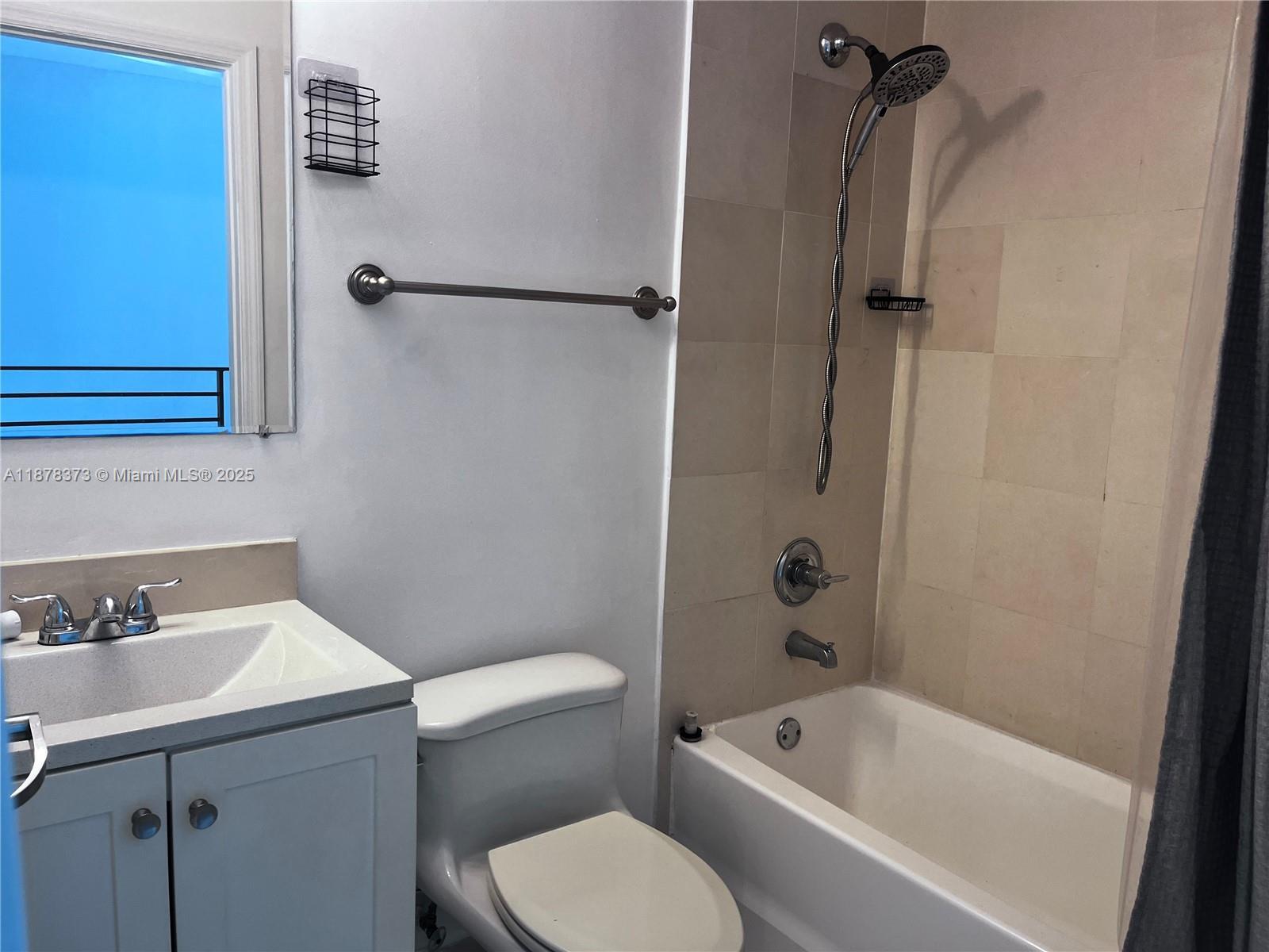 Building Photo - 60 SW 13th St