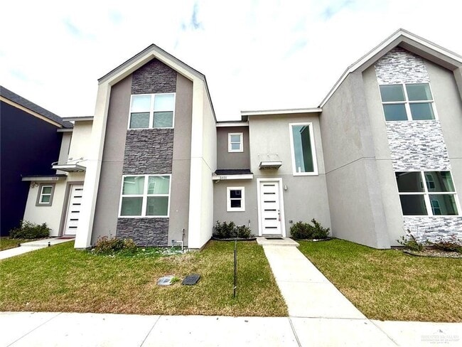 Building Photo - 13 N Crown Ln
