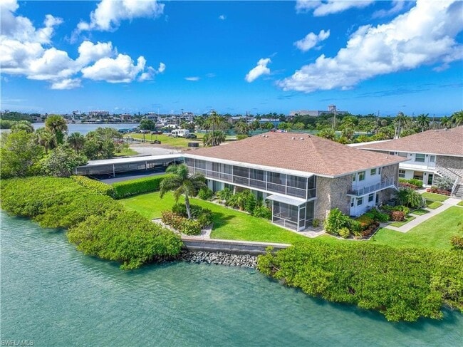 Building Photo - 330 Kon Tiki Dr