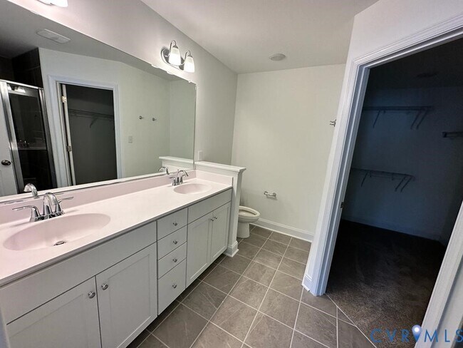 Building Photo - 6996 Leire Ln