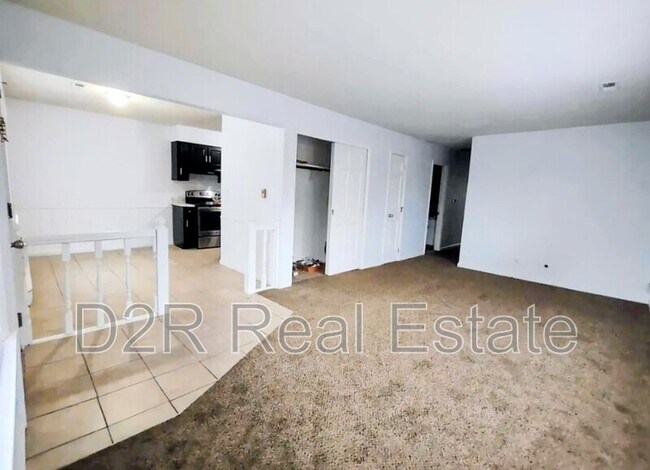 Building Photo - 7819 Southfield Dr