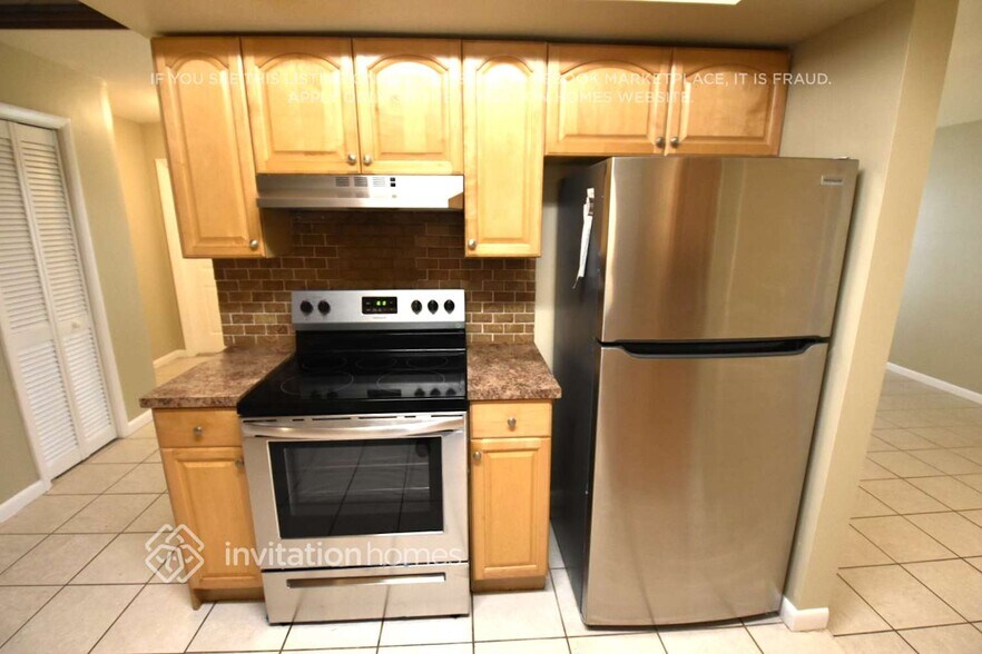 Building Photo - 17404 SW 108th Ct