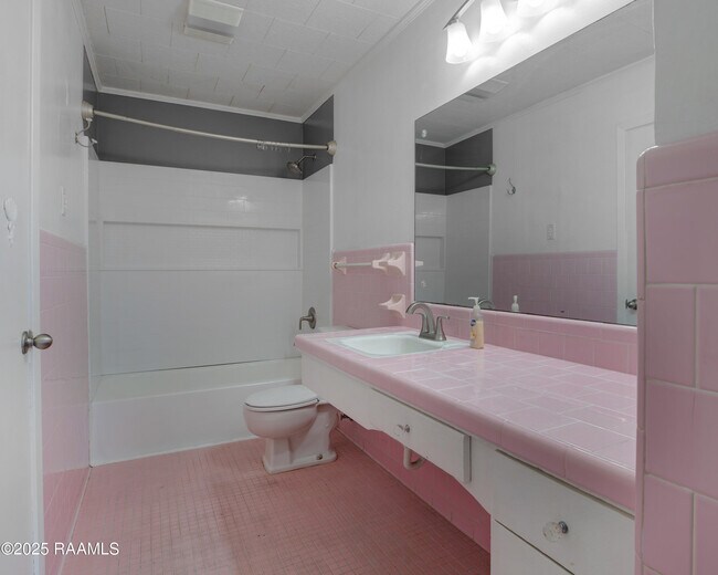 Building Photo - 100 Dunlieth Dr