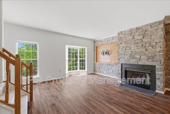 Building Photo - 522 Breckinridge Square SE