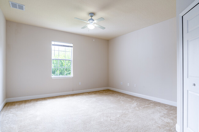 Building Photo - 417 Southern Pecan Cir