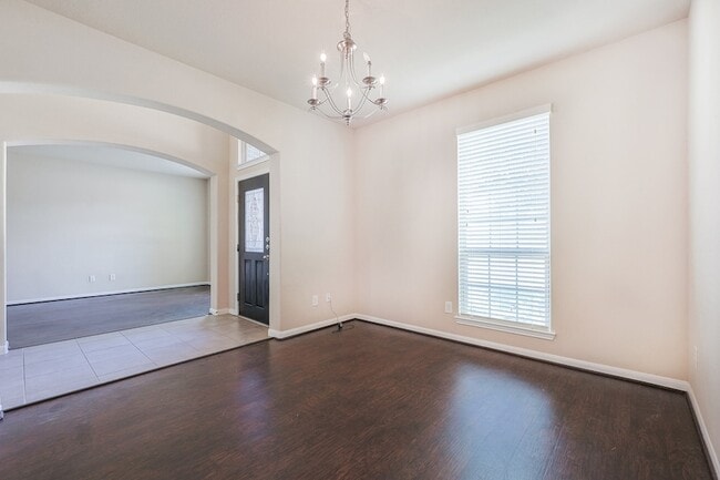 Building Photo - 7518 Profit Pine Ln
