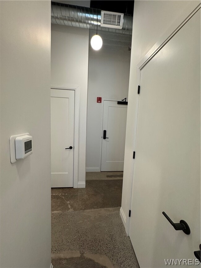 Building Photo - 1786 Main Rd