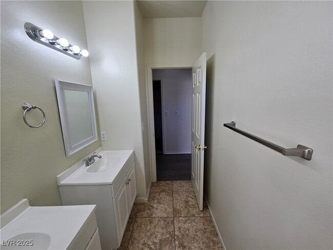 Building Photo - 1003 Dover Glen Dr