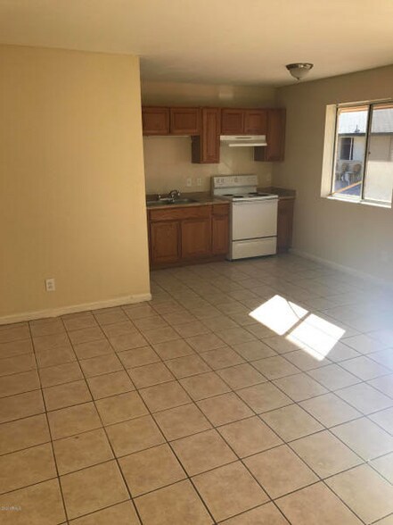 Building Photo - 235 N 93rd St