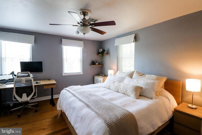 Building Photo - 3620 S Taylor St