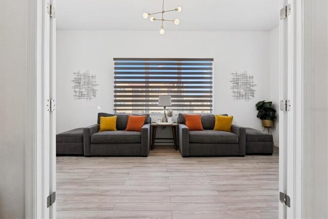 Building Photo - 642 Wells Ct