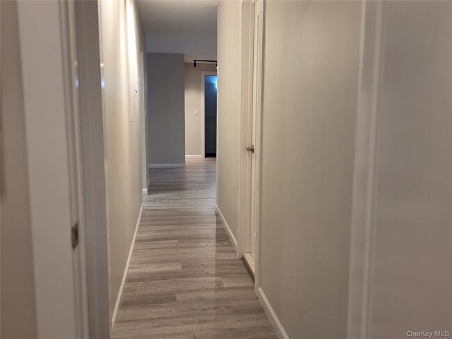 Building Photo - 189 Sierra Vista Ln